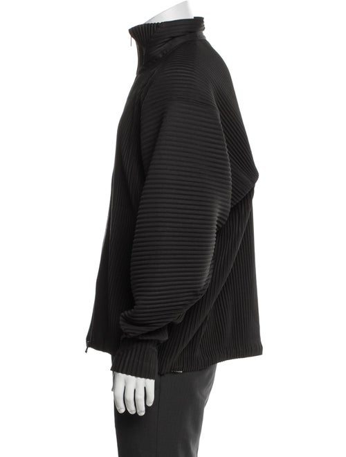 HOMME PLISSÉ ISSEY MIYAKE Puffer Coat