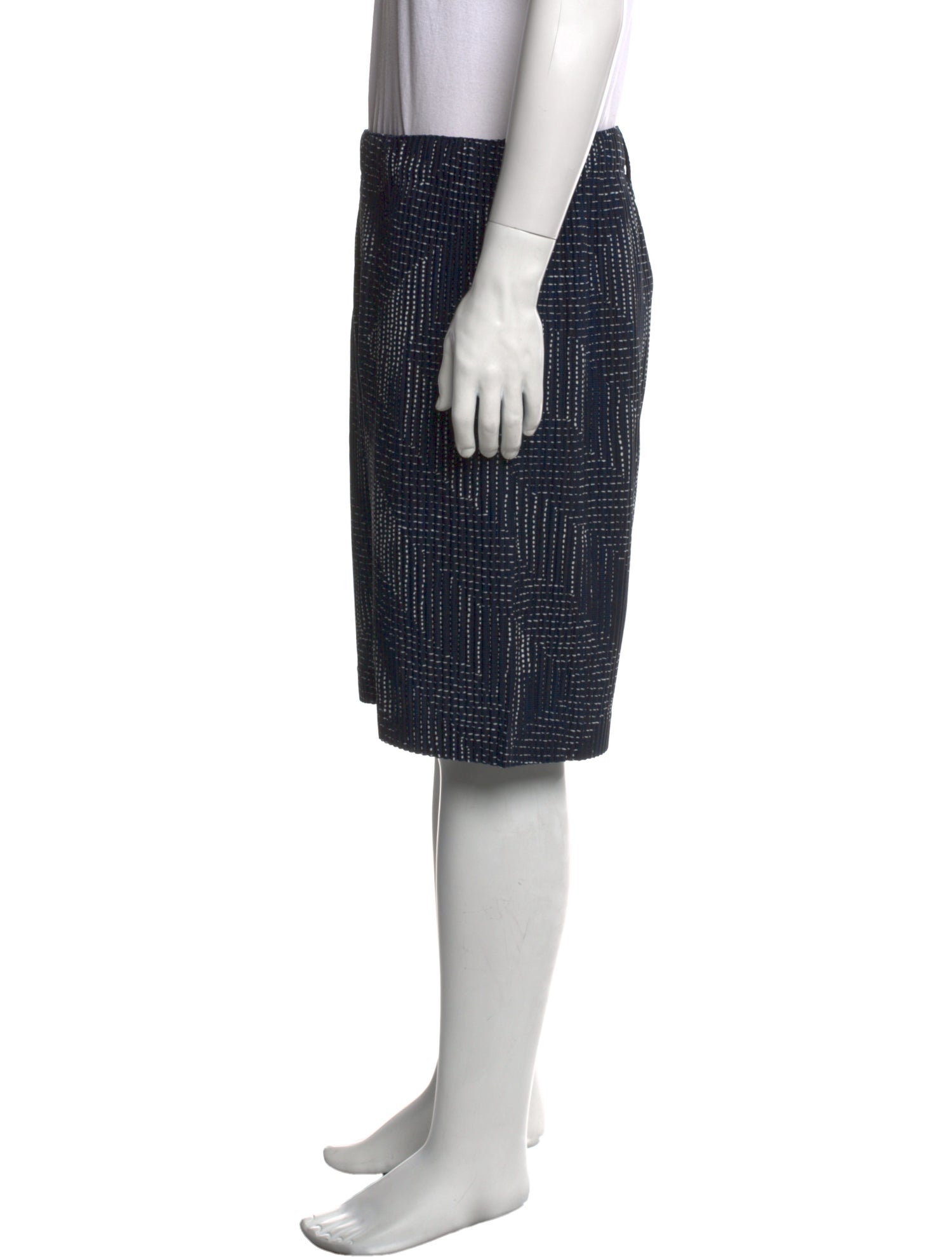 HOMME PLISSÉ ISSEY MIYAKE Jogger Shorts