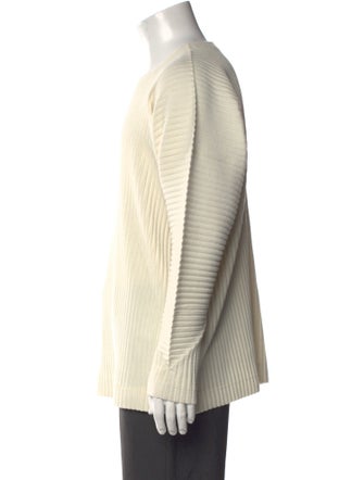 HOMME PLISSÉ ISSEY MIYAKE Crew Neck Long Sleeve Pullover