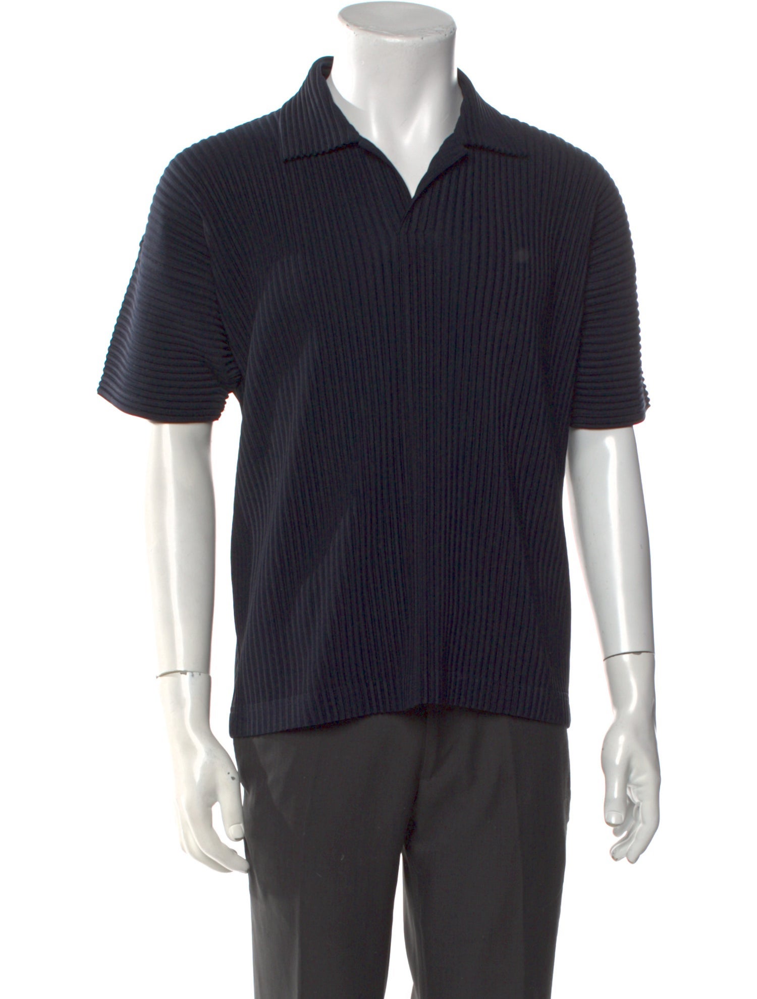 HOMME PLISSÉ ISSEY MIYAKE V-Neck Short Sleeve Polo Shirt