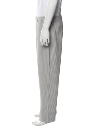 HOMME PLISSÉ ISSEY MIYAKE Pants