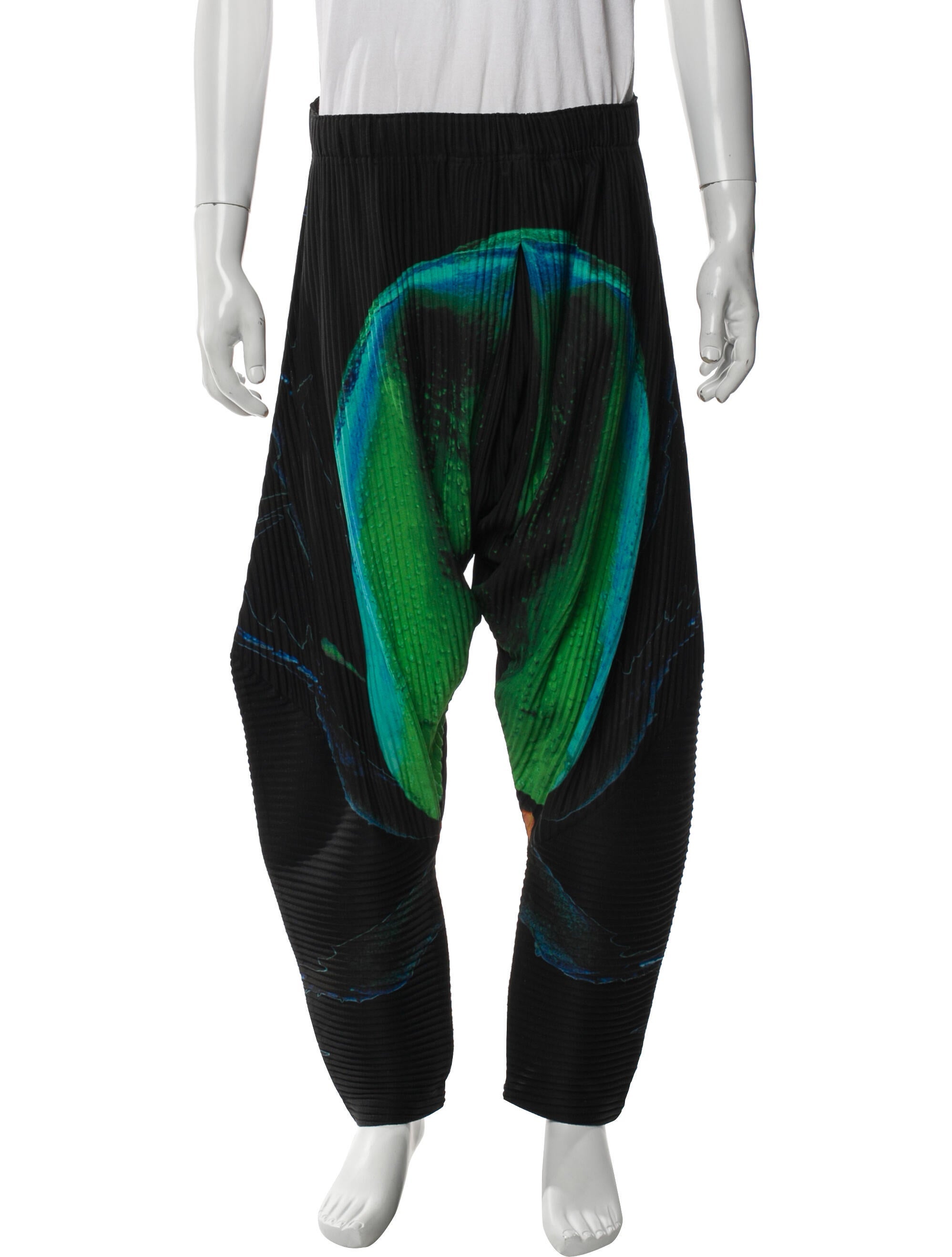 HOMME PLISSÉ ISSEY MIYAKE Graphic Print Joggers