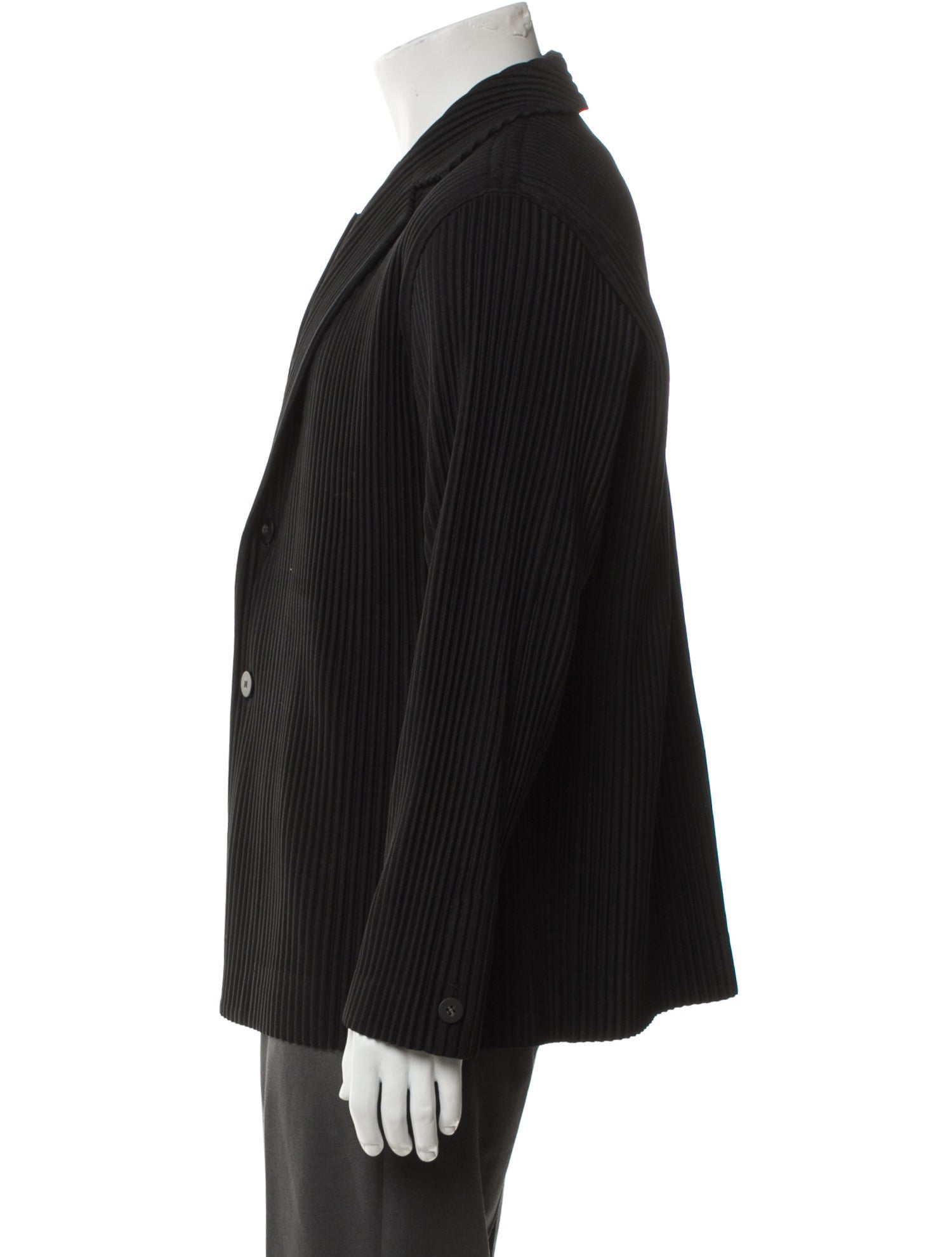 HOMME PLISSÉ ISSEY MIYAKE Striped Pleated Accents Blazer