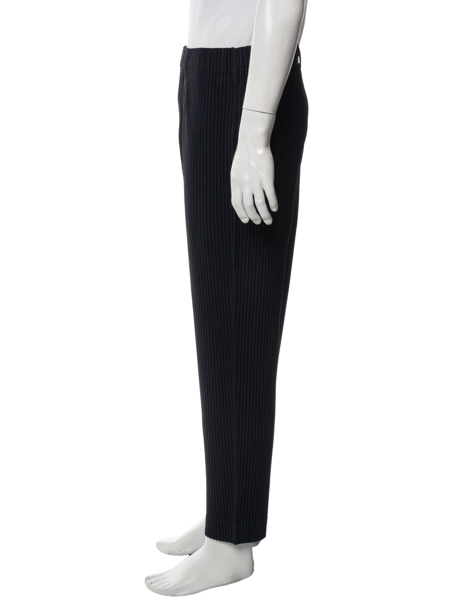 HOMME PLISSÉ ISSEY MIYAKE Pants