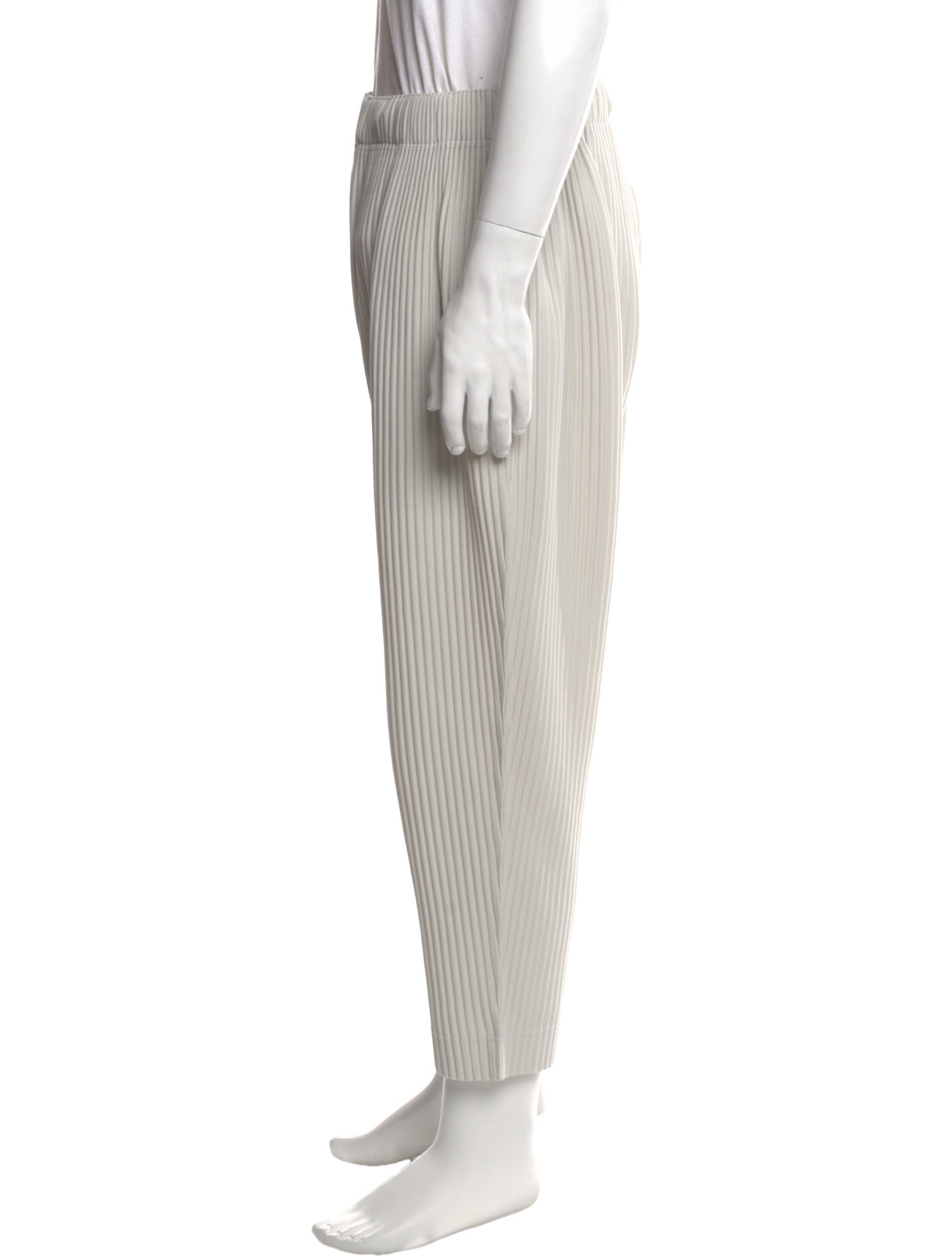 HOMME PLISSÉ ISSEY MIYAKE Pants