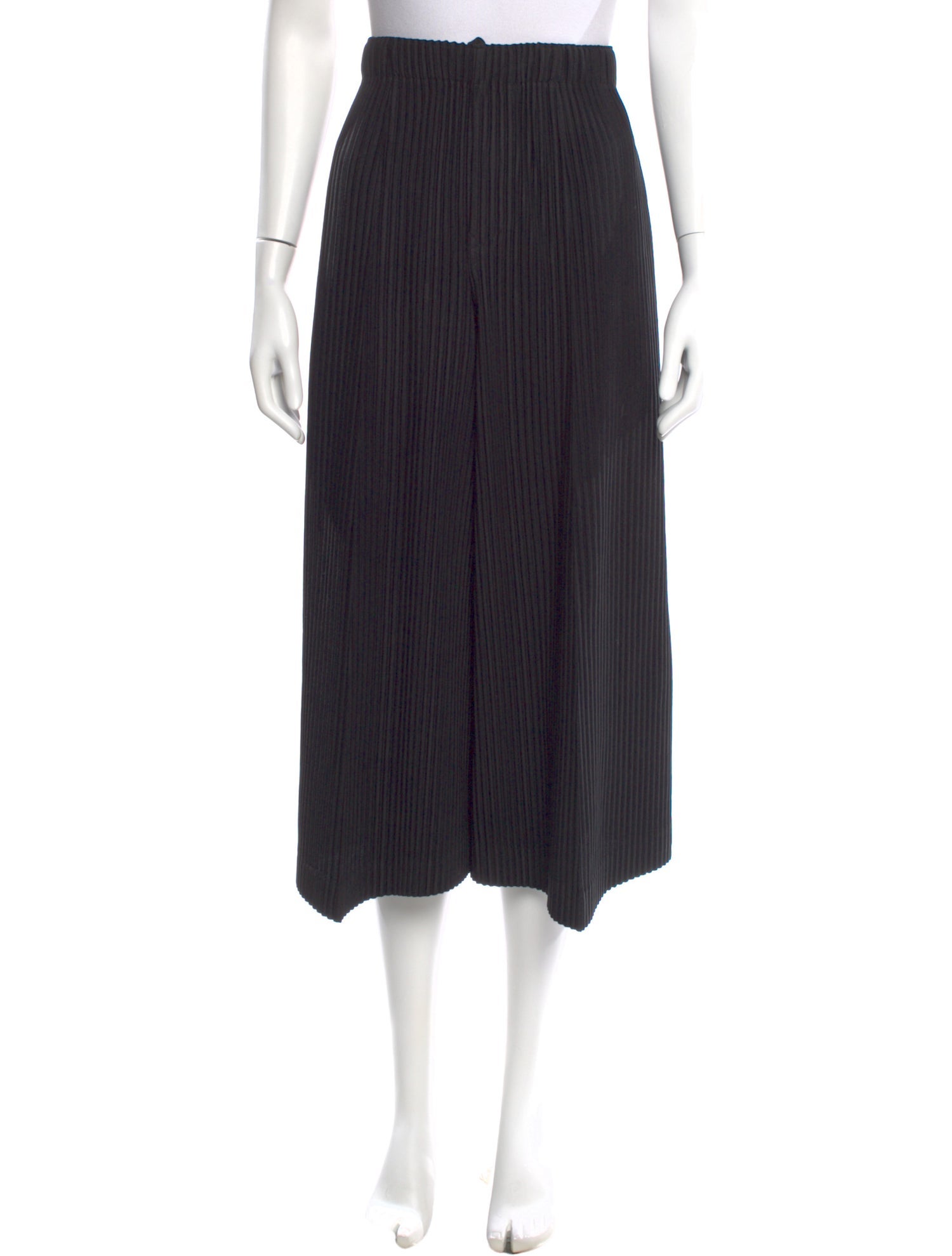 HOMME PLISSÉ ISSEY MIYAKE Pants