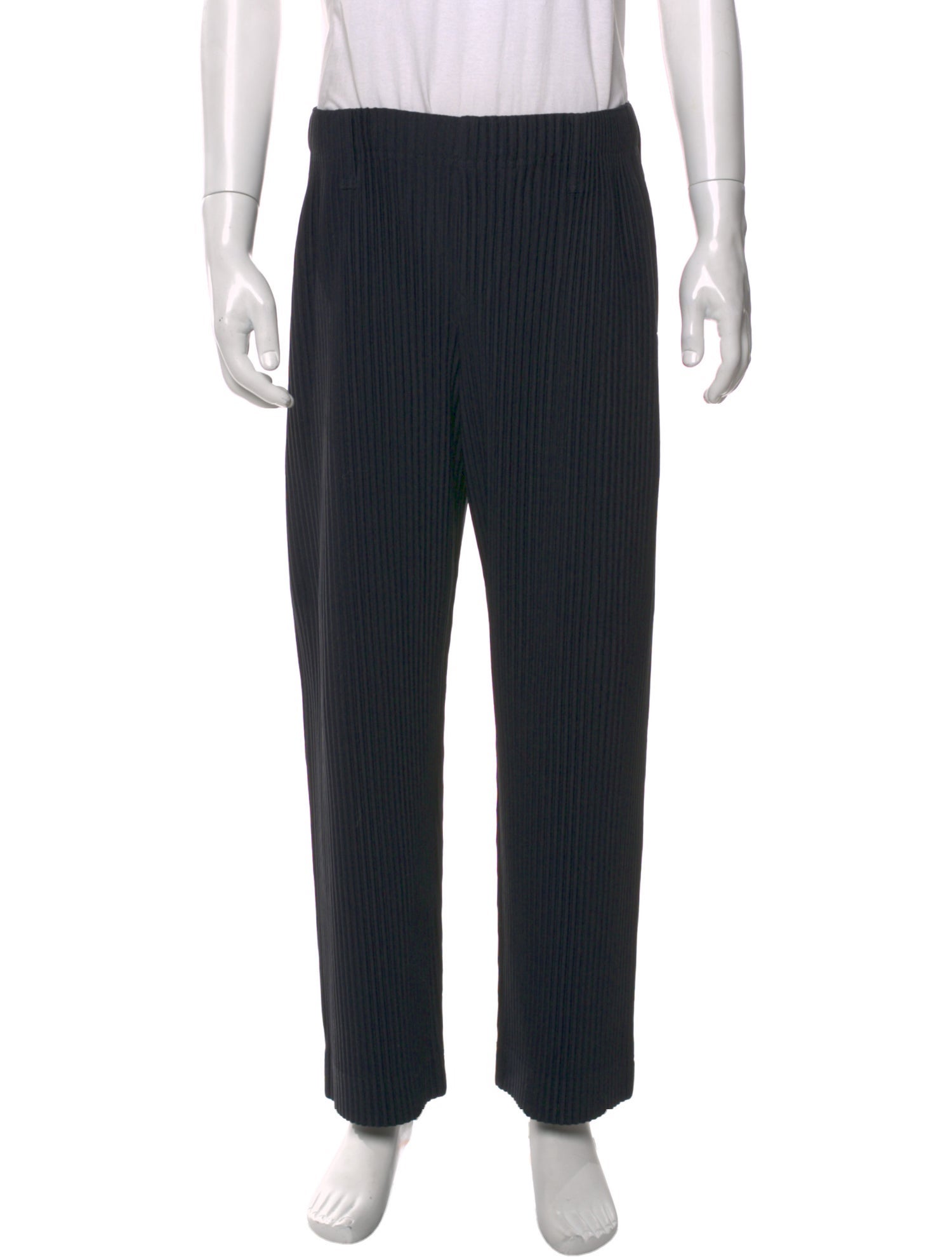 HOMME PLISSÉ ISSEY MIYAKE Pants