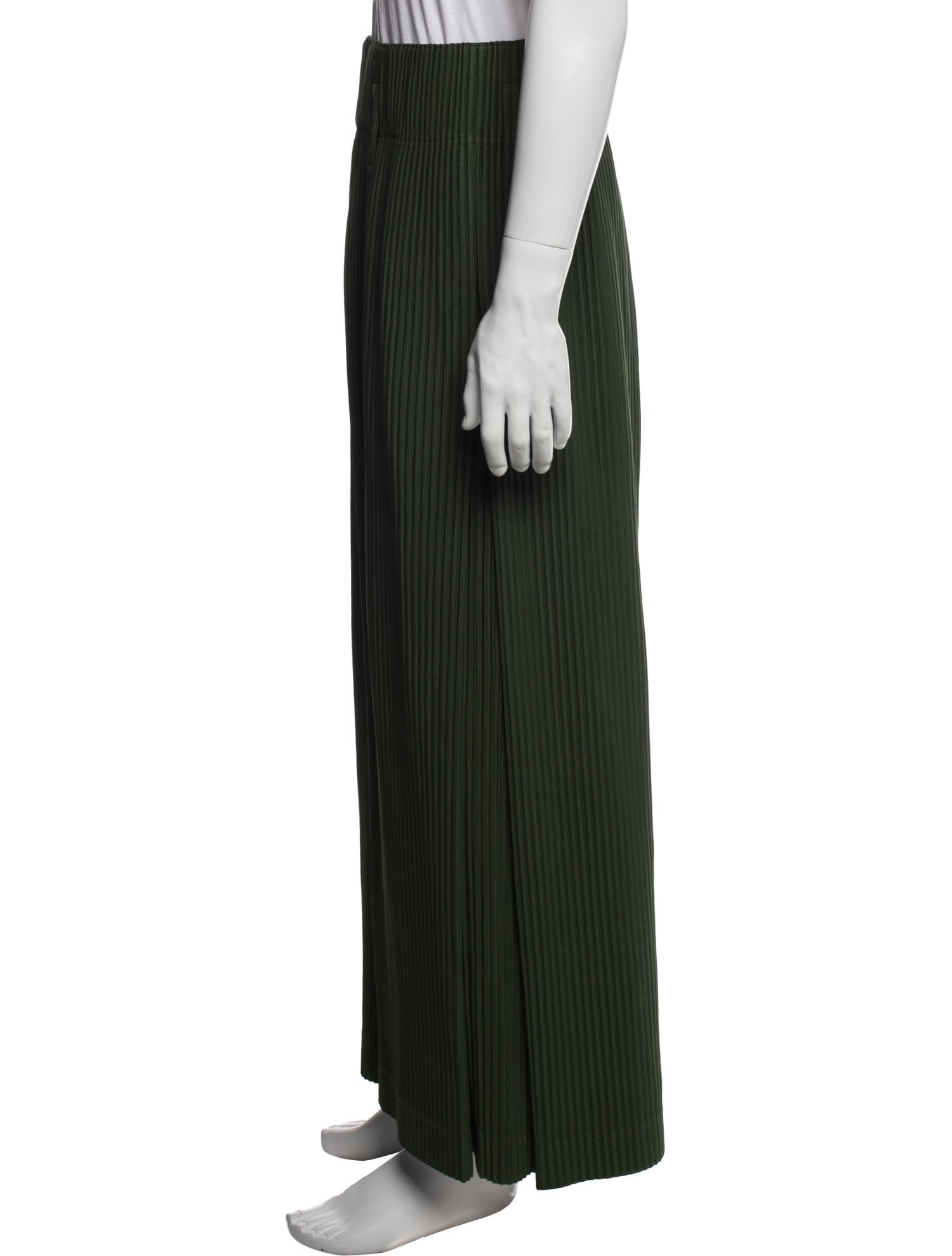 Pants — 2/3