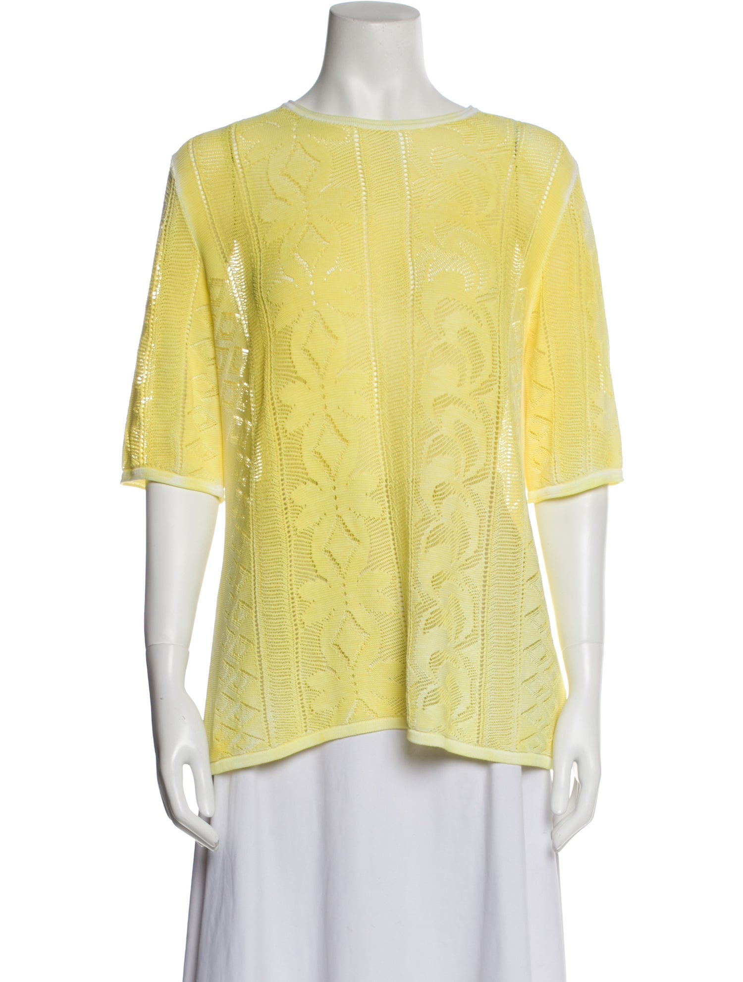 Kash Bateau Neckline Short Sleeve Blouse