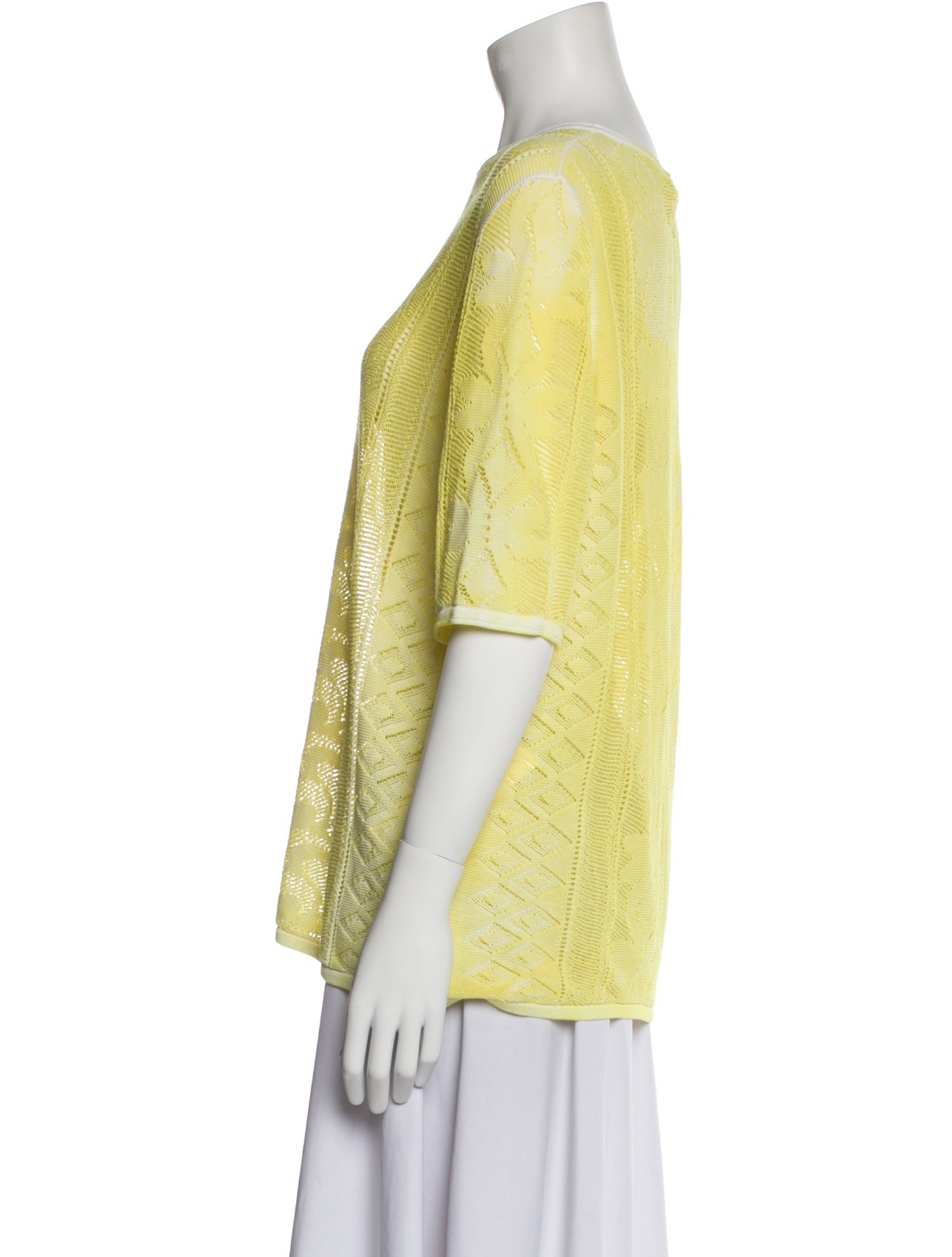 Kash Bateau Neckline Short Sleeve Blouse