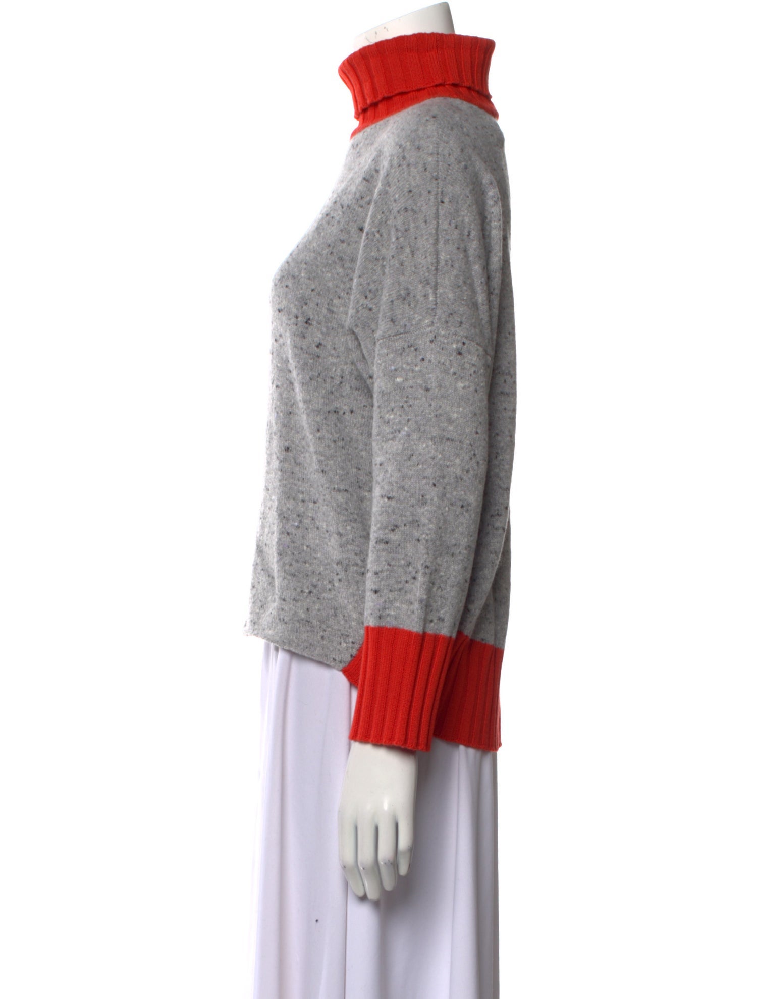 Kash Virgin Wool Turtleneck Sweater