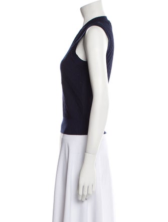 High Sport V-Neck Sleeveless Top