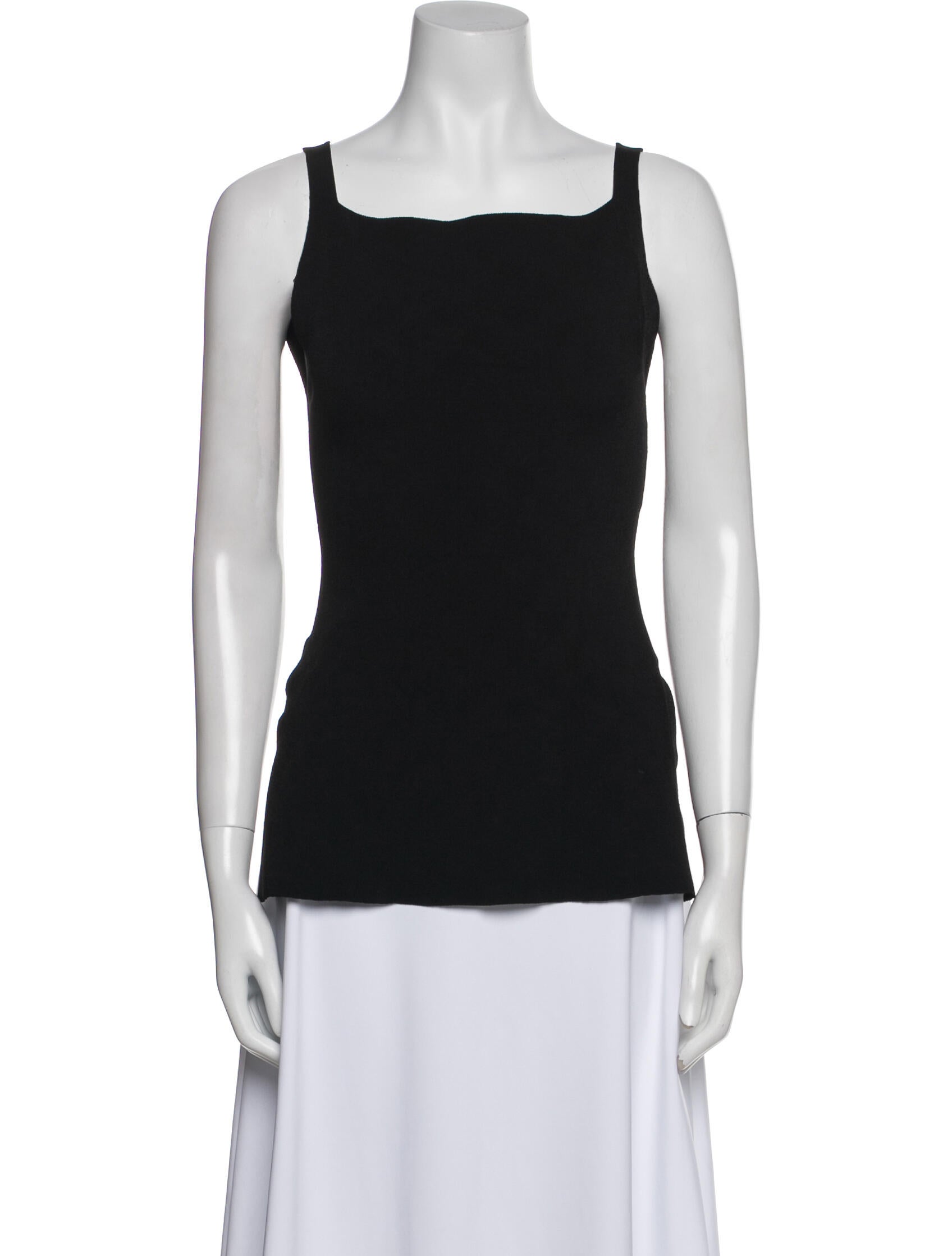 High Sport Square Neckline Sleeveless Top