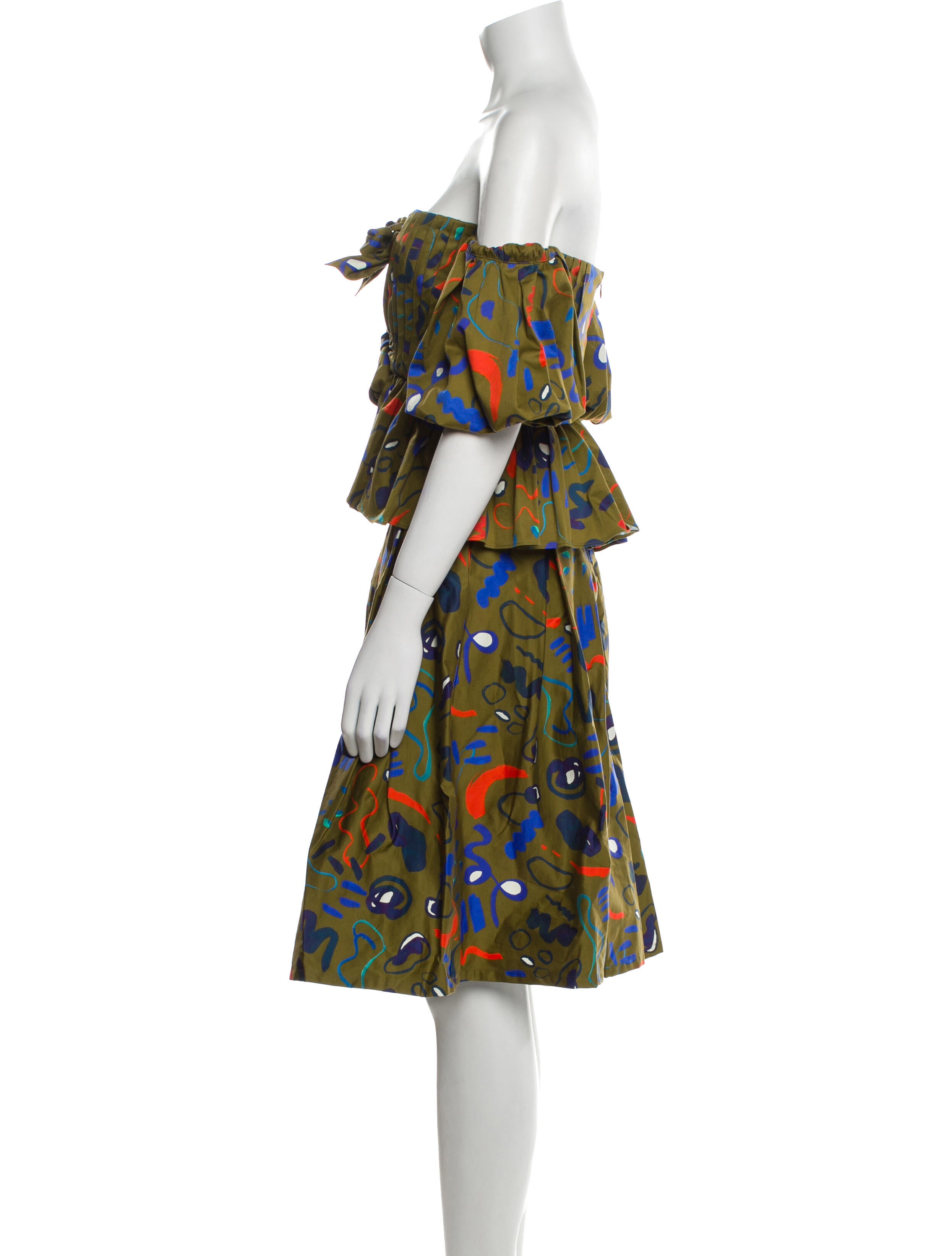 Hunter Bell Printed Pleated Accents Skirt Set