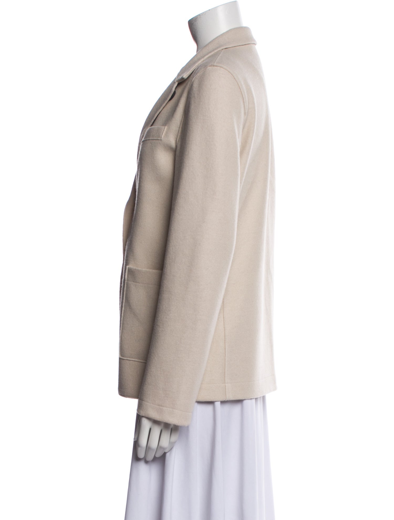 Harris Wharf London Virgin Wool Blazer