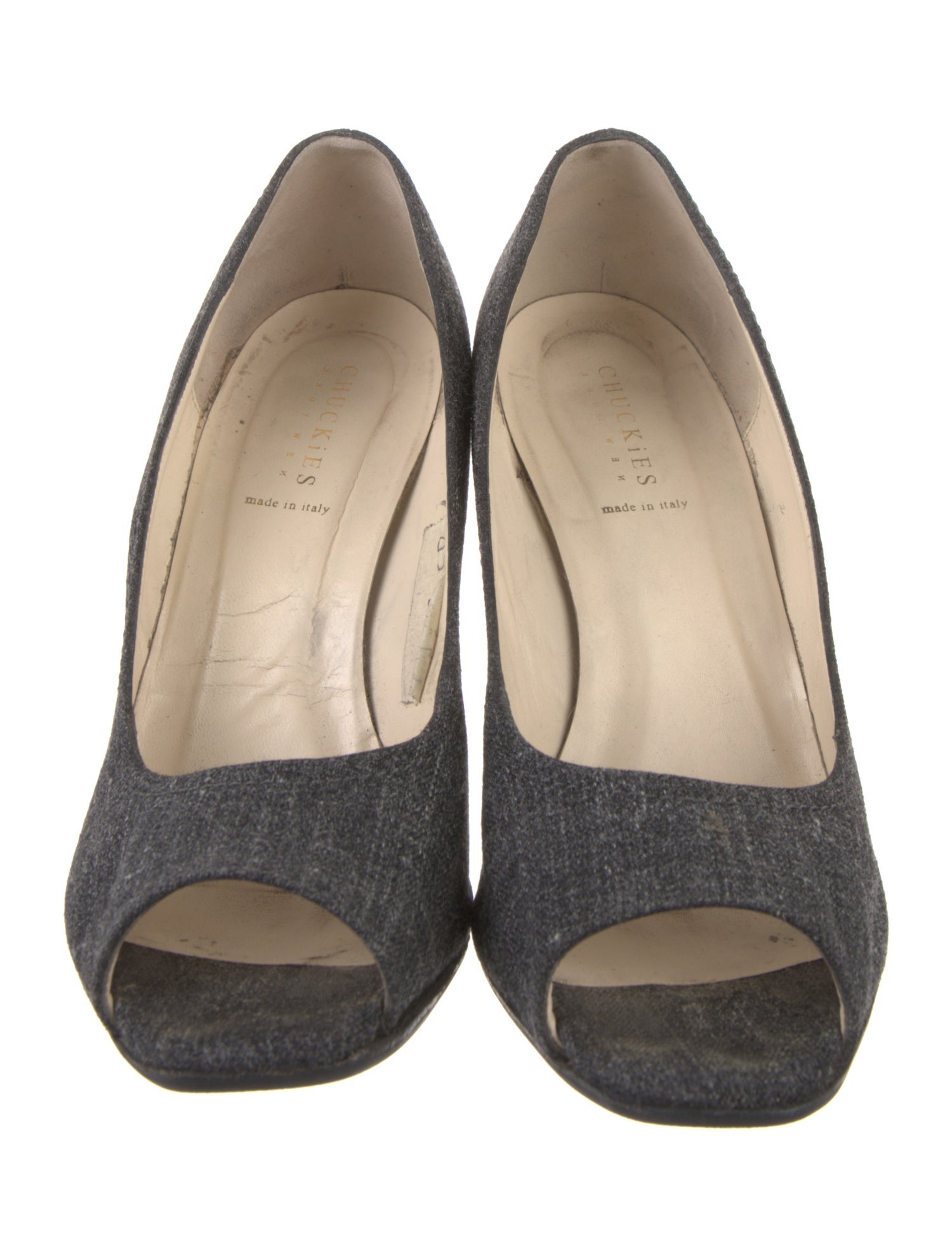 CHUCKiES New York Pumps