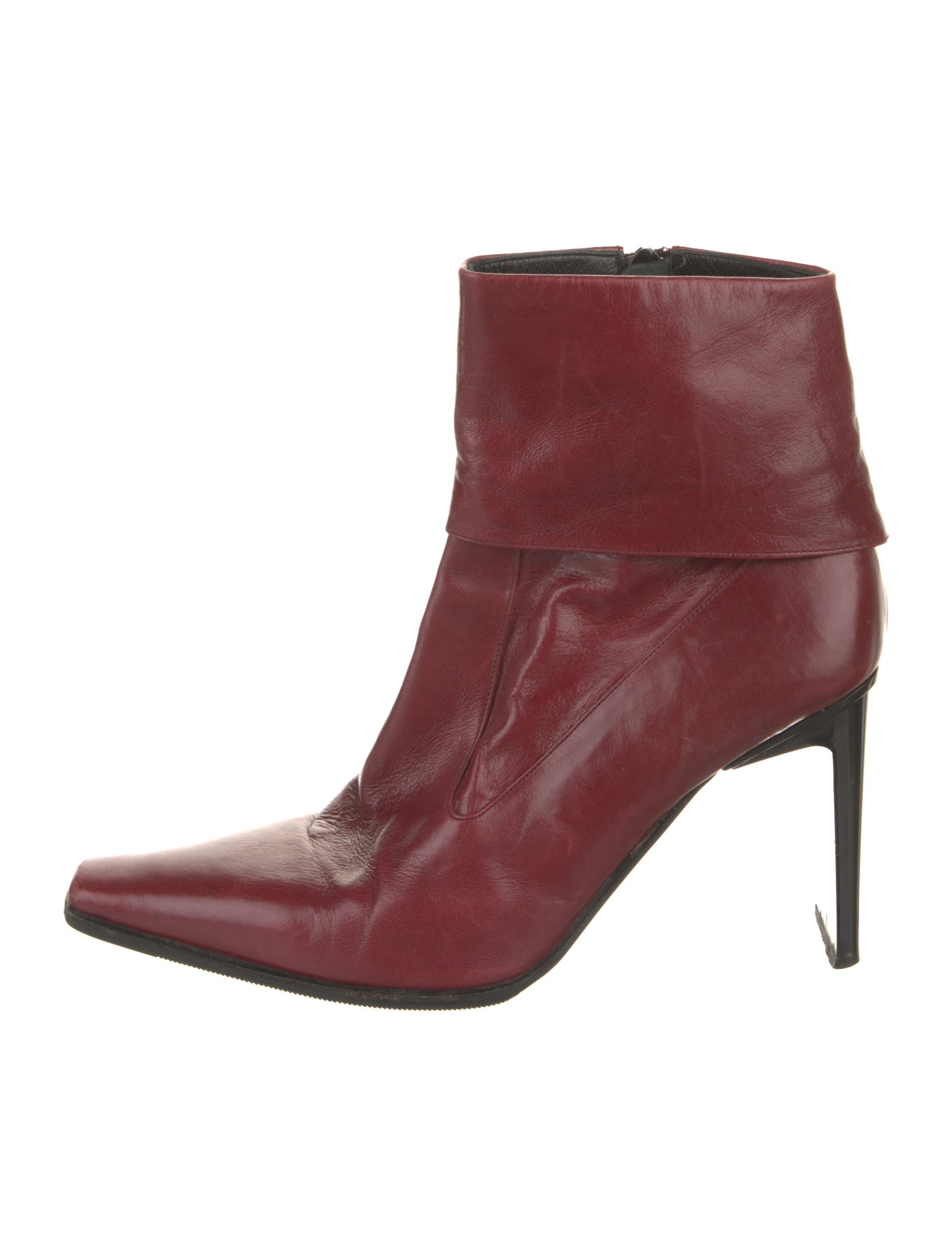 CHUCKiES New York Leather Boots