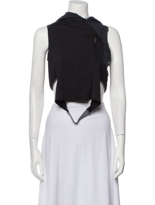 Hyein Seo Crew Neck Sleeveless Crop Top