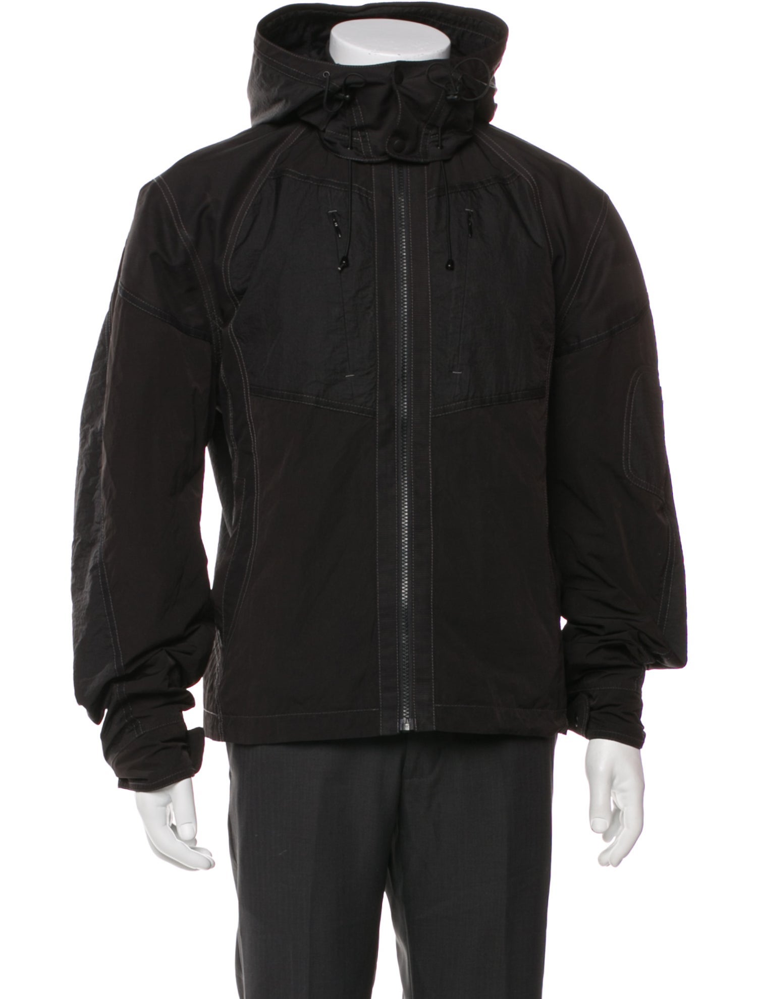 Hyein Seo Windbreaker