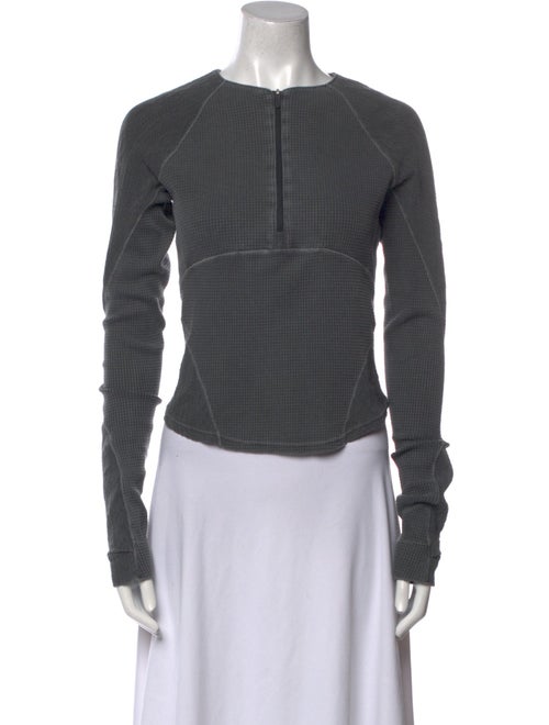 Hyein Seo Crew Neck Long Sleeve Crop Top