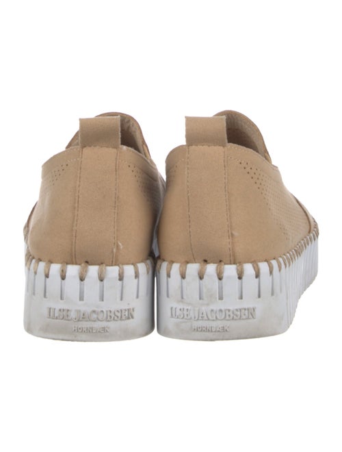 Ilse Jacobsen Suede Cutout Accent Sneakers