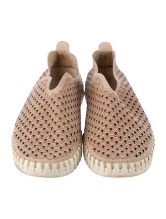 Ilse Jacobsen Suede Eyelet Trim Oxfords