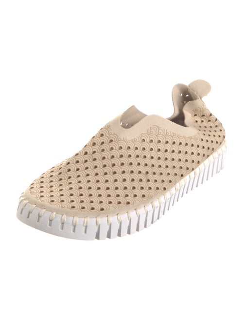 Ilse Jacobsen Vegetarian Suede Lasercut Accents Oxfords