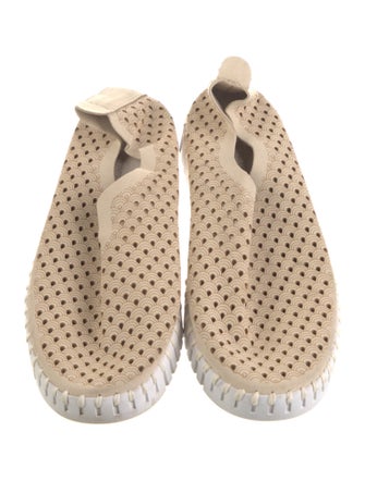 Ilse Jacobsen Vegetarian Suede Lasercut Accents Oxfords