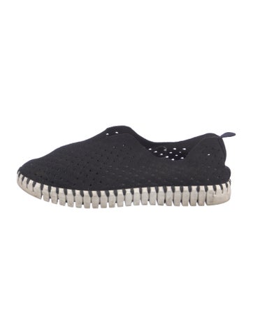 Pre-owned Ilse Jacobsen Lasercut Accents Sneakers In Black