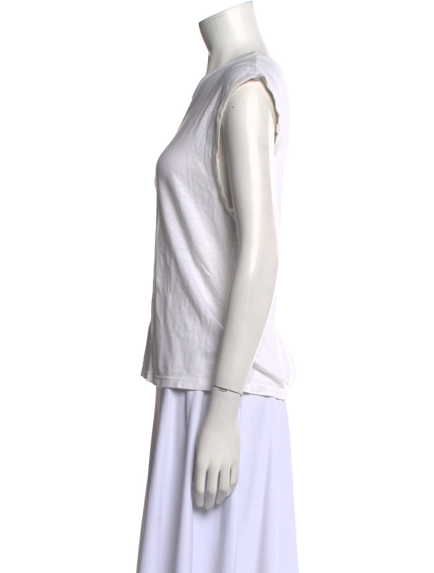 Imogene + Willie Crew Neck Sleeveless T-Shirt