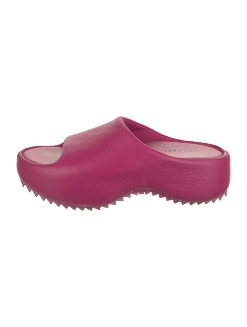 Inuikii Leather Slides