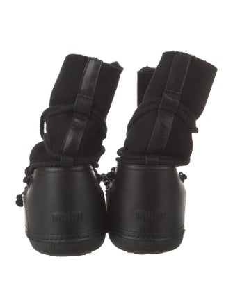 Inuikii Suede Lace-Up Boots