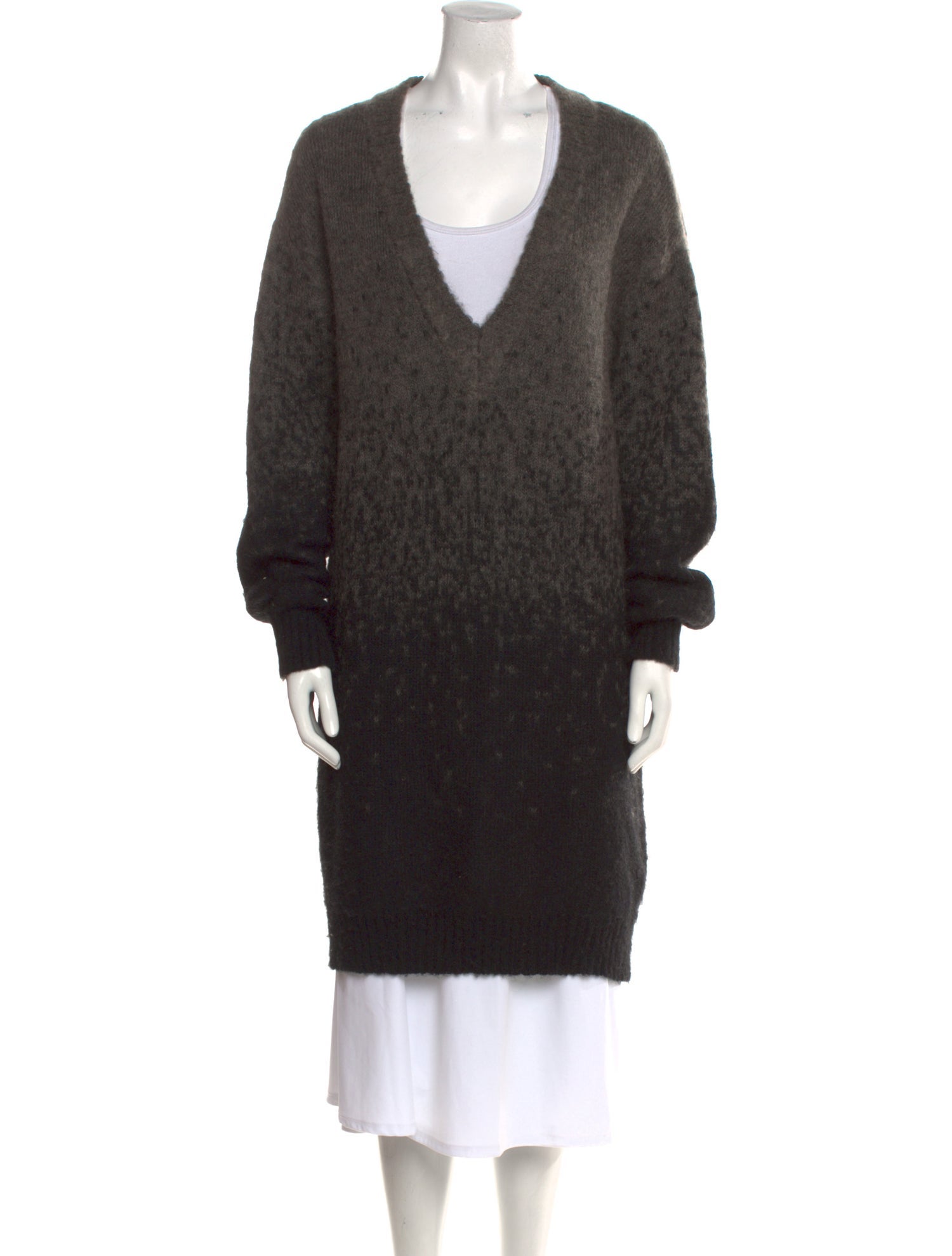 Isabel Benenato V-Neck Sweater