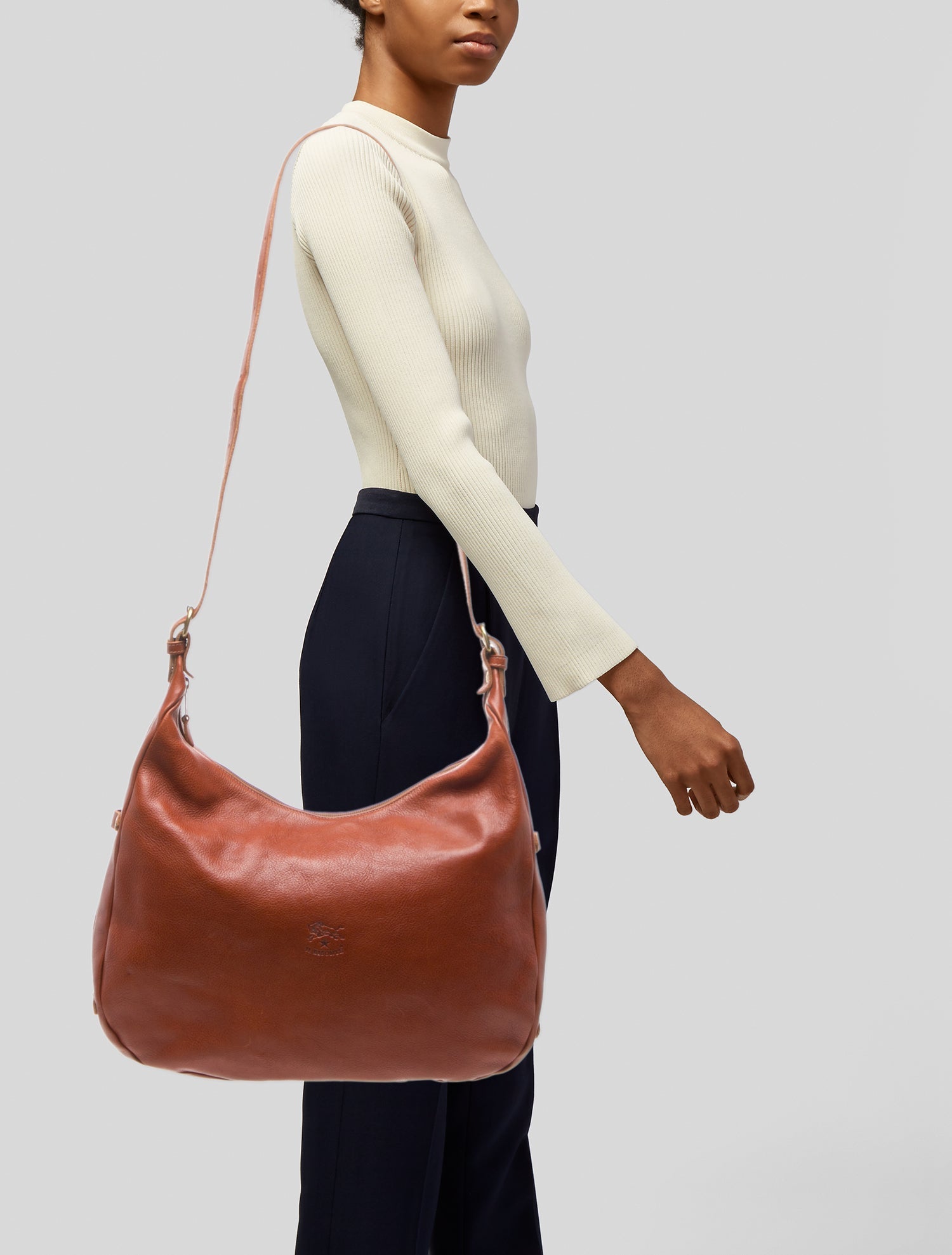 Il Bisonte Leather Shoulder Bag