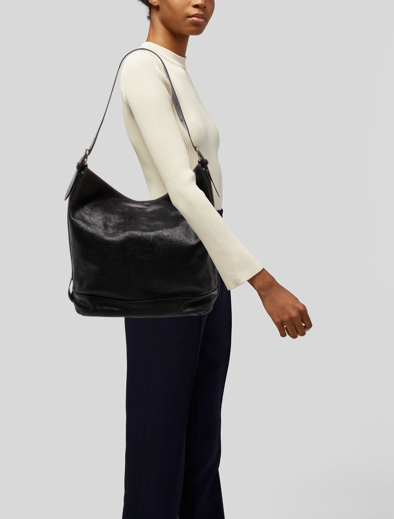 Il Bisonte Leather Messenger Bag