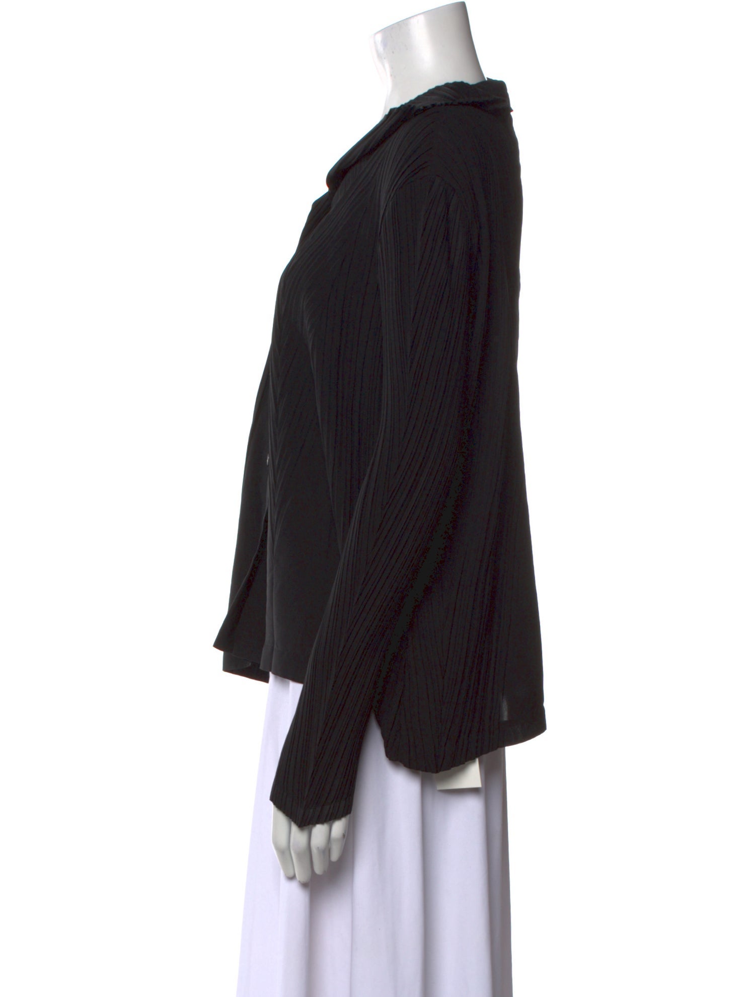 Issey Miyake Fete V-Neck Long Sleeve Button-Up Top