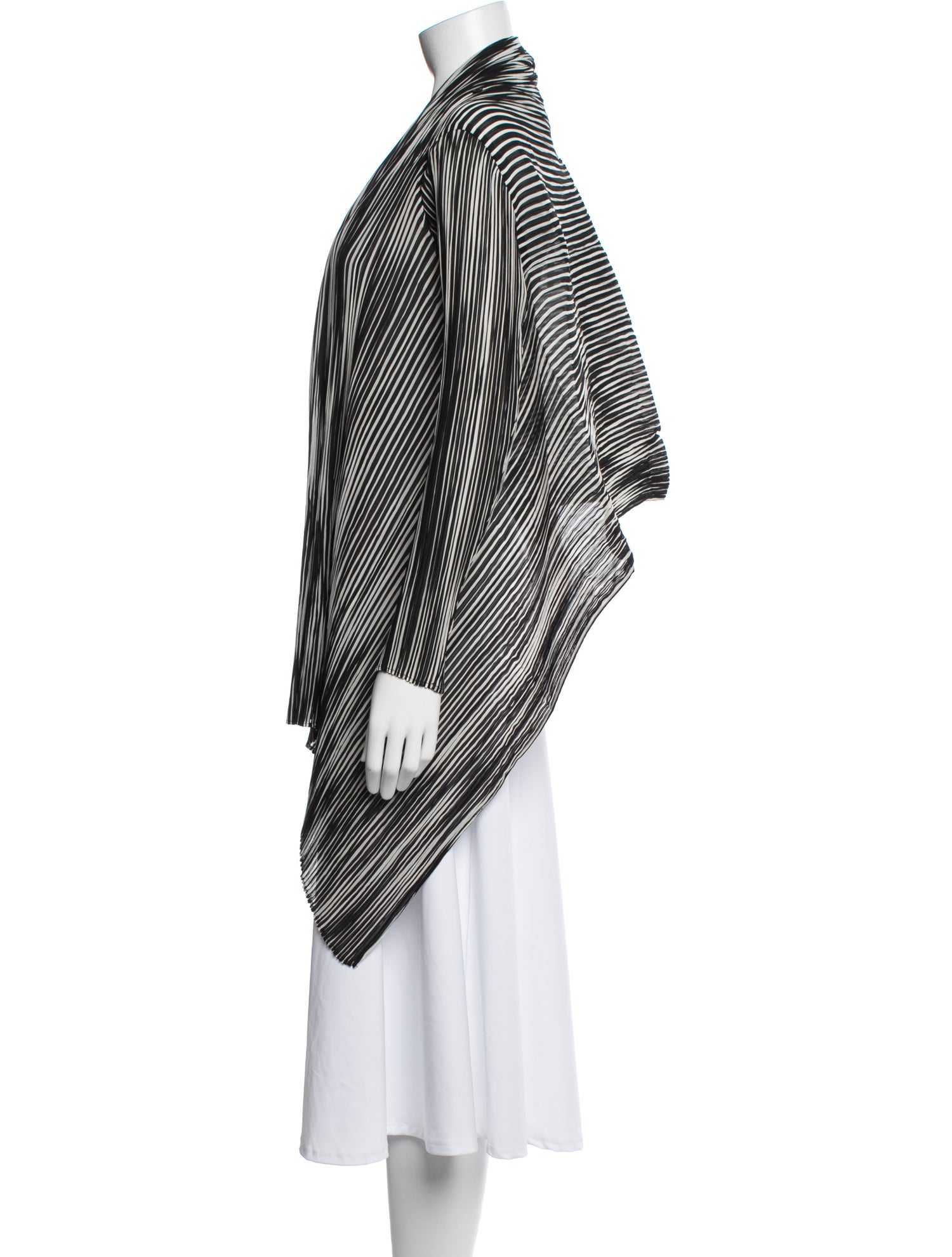 Issey Miyake Fete | The RealReal