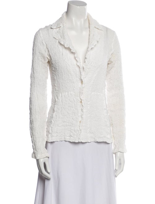 Issey Miyake Cauliflower V-Neck Long Sleeve Button-Up Top