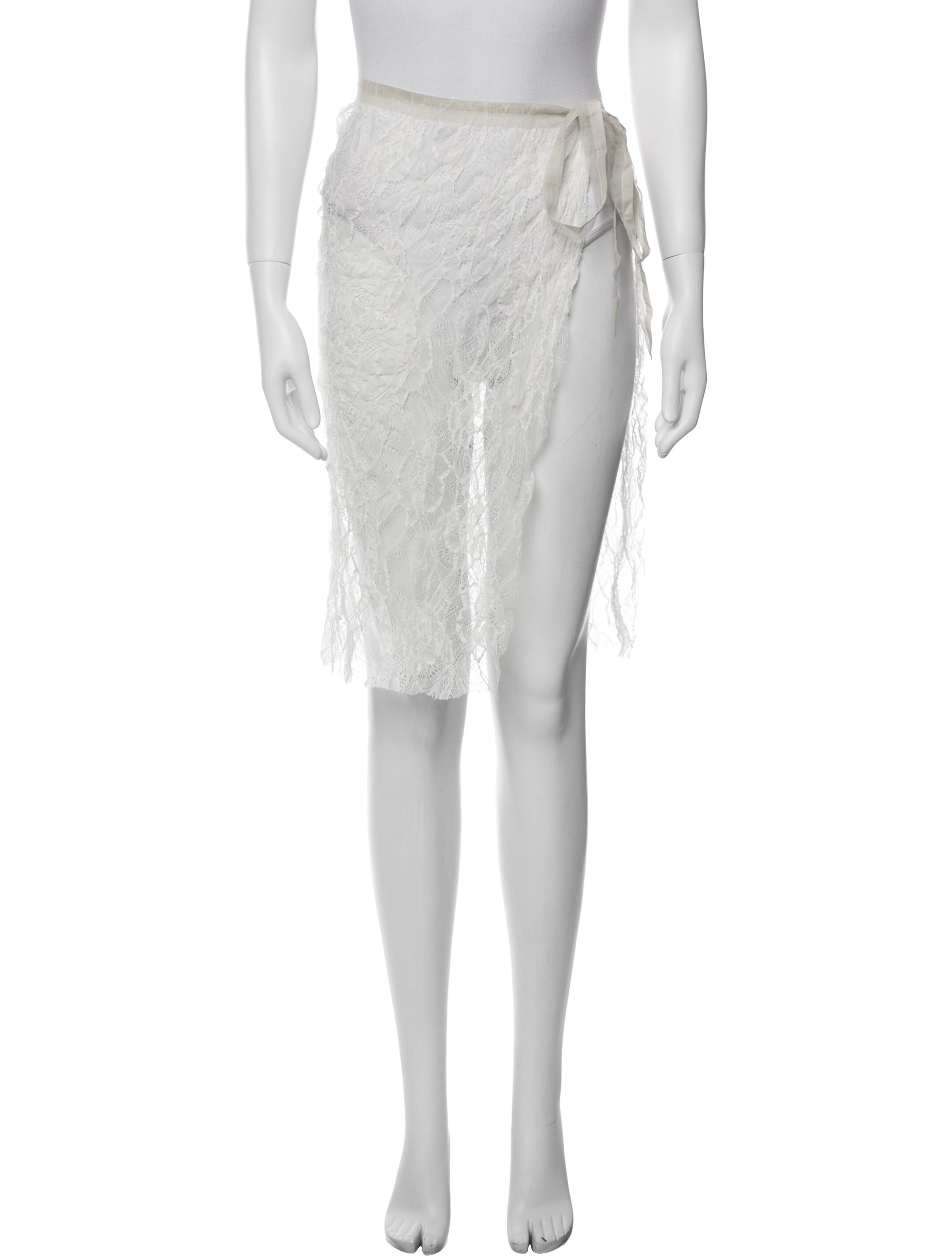 Miista Lace Pattern Lace Trim Embellishment Cover-Up w/ Tags