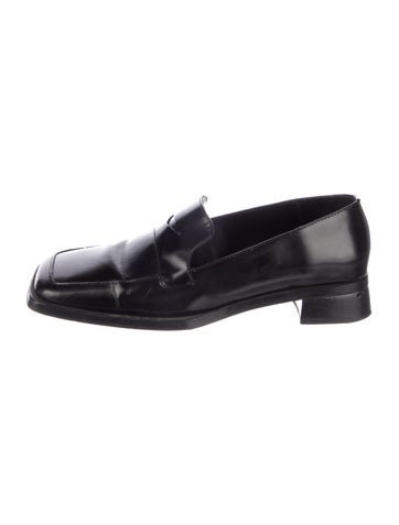 Pre-owned Miista Leather Loafers In Black