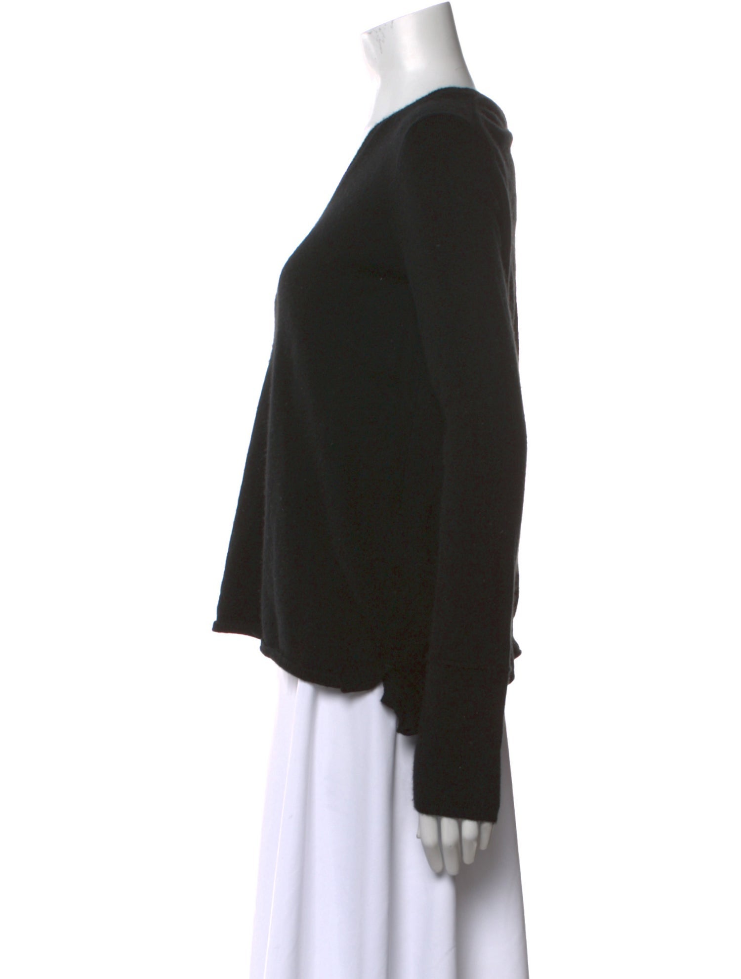 Inhabit Cashmere V-Neck Sweater