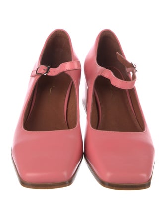 Intentionally Blank Leather Pumps