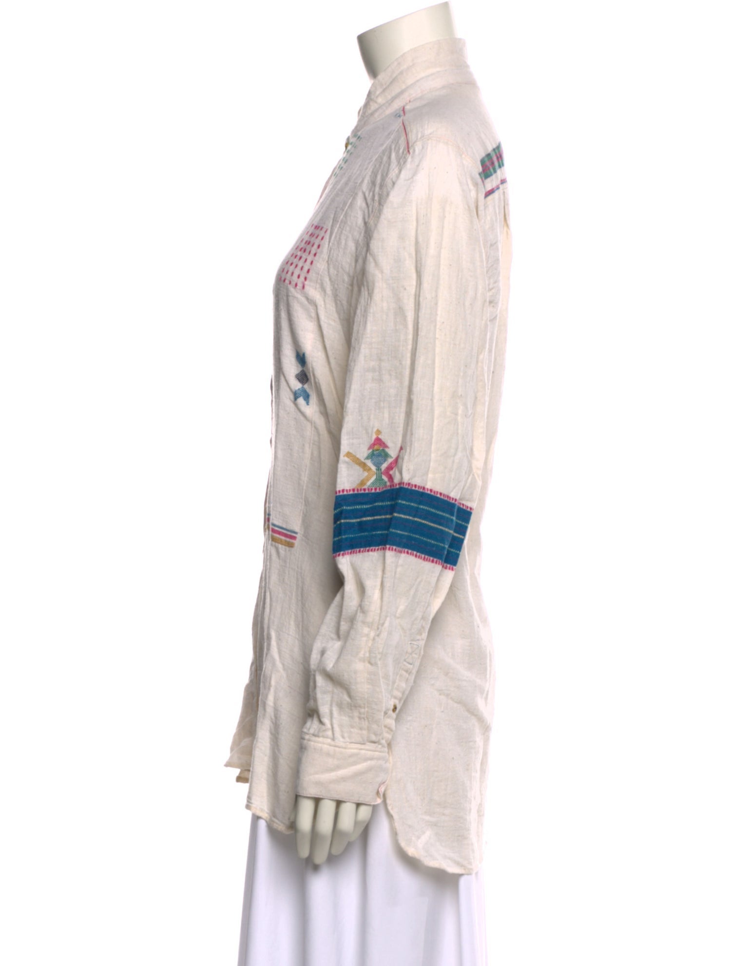 Injiri Graphic Print Long Sleeve Button-Up Top