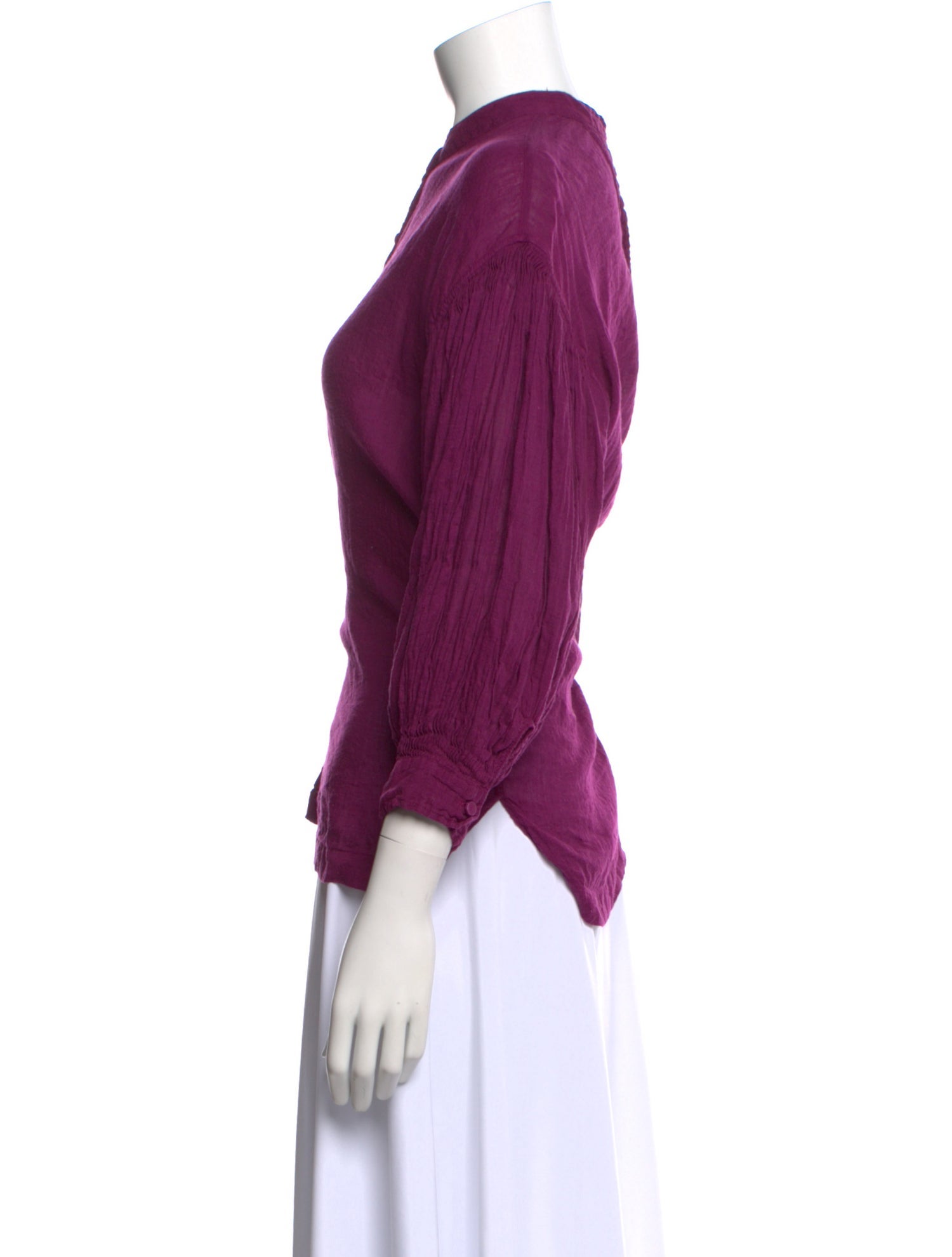 Injiri Linen Three-Quarter Sleeve Blouse