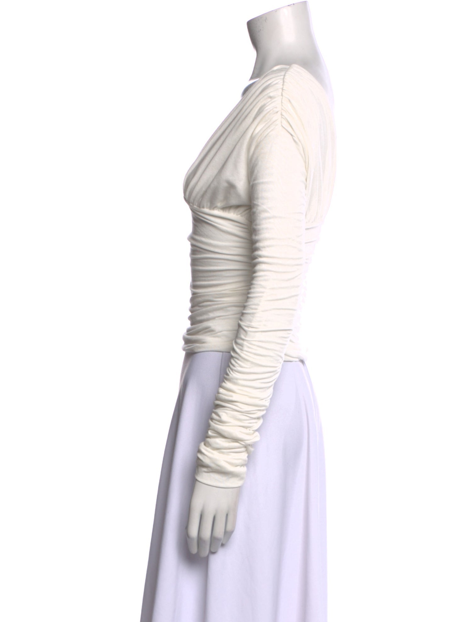 Interior V-Neck Long Sleeve Crop Top