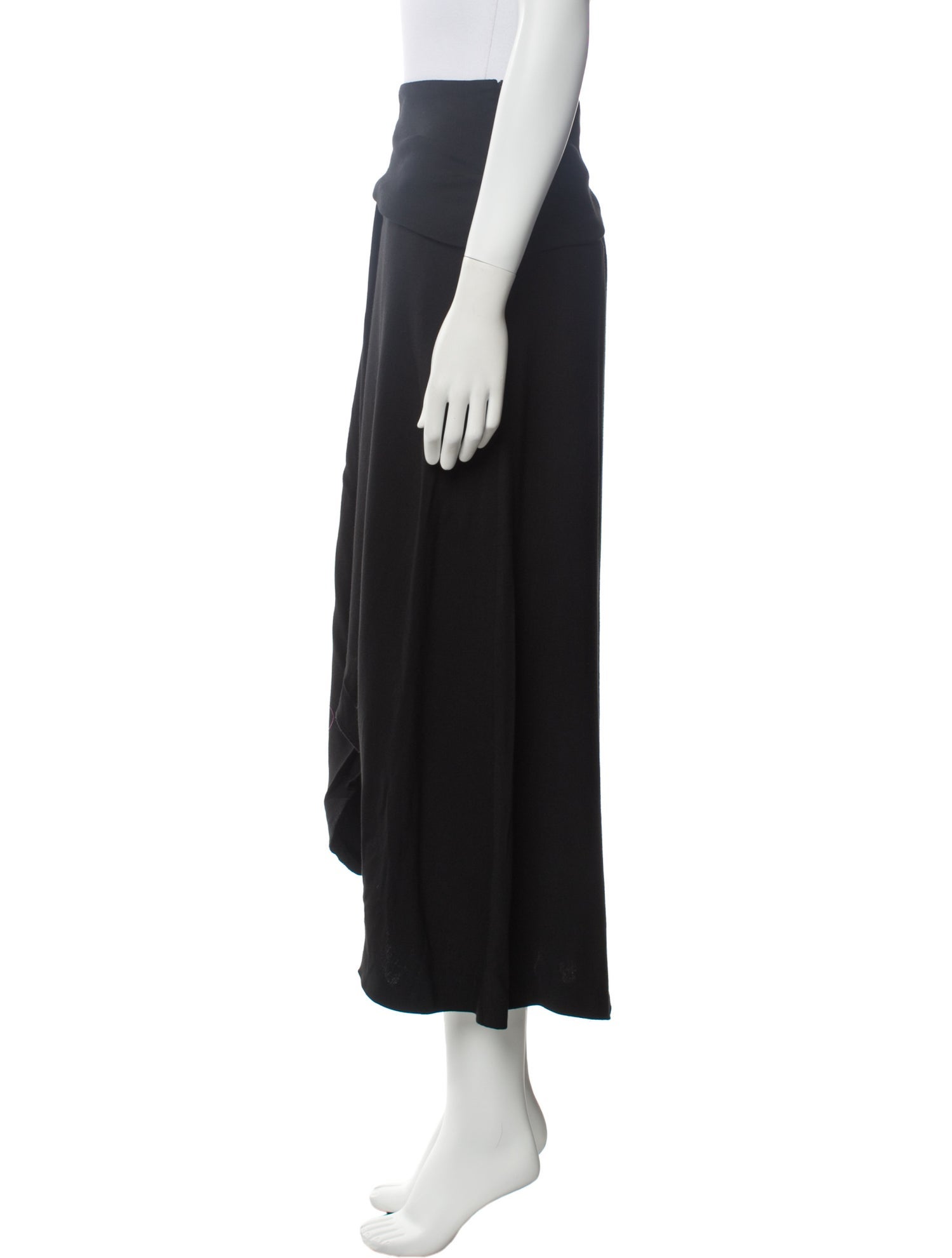 Iro Pleated Accents Midi Length Skirt