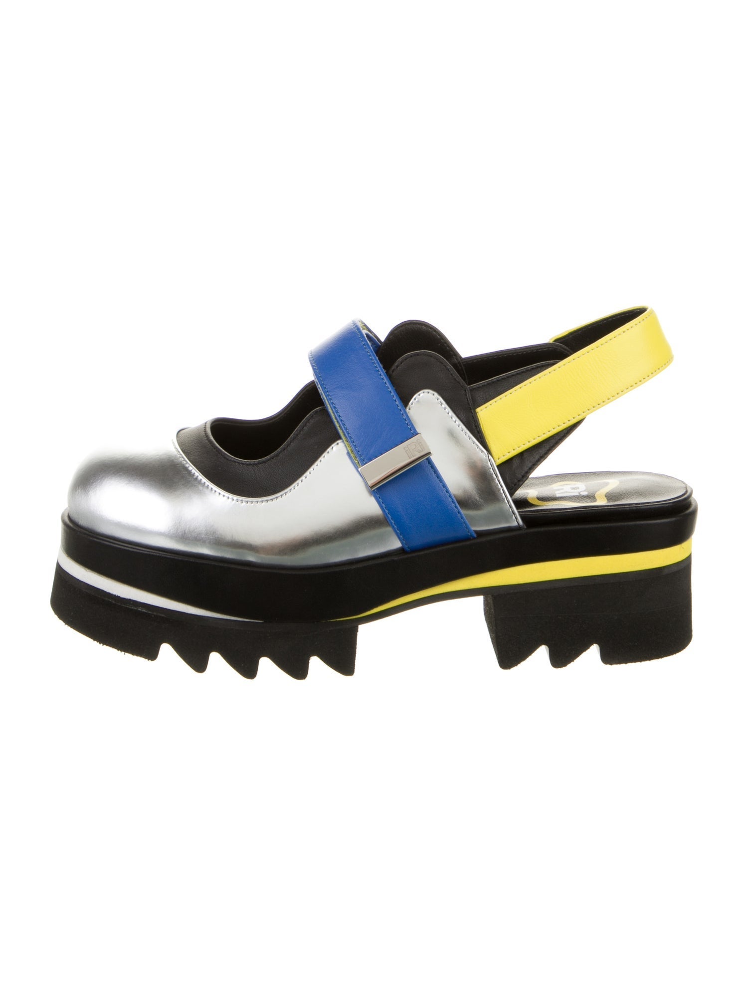 iRi Leather Colorblock Pattern Slingback Sandals