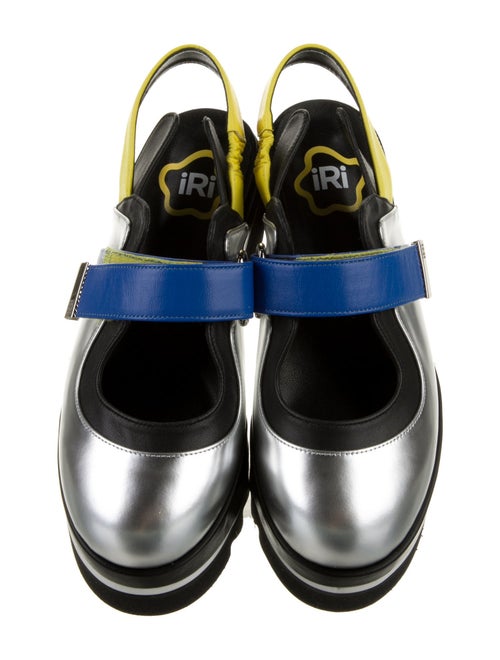 iRi Leather Colorblock Pattern Slingback Sandals