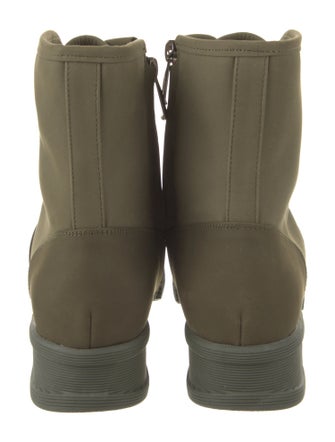 iRi Nubuck Combat Boots