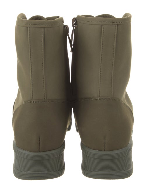 iRi Nubuck Combat Boots